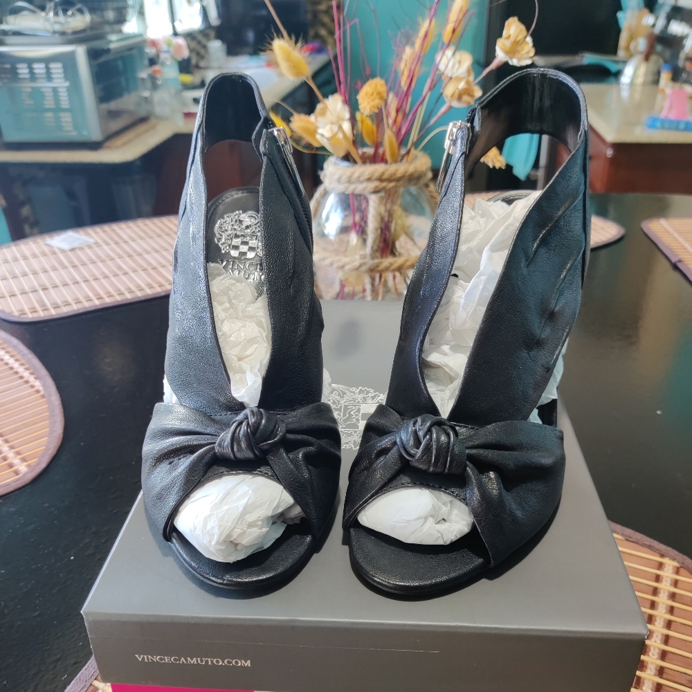 Vince Camuto Francia